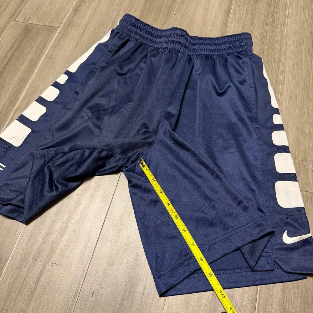 Nike elite women’s